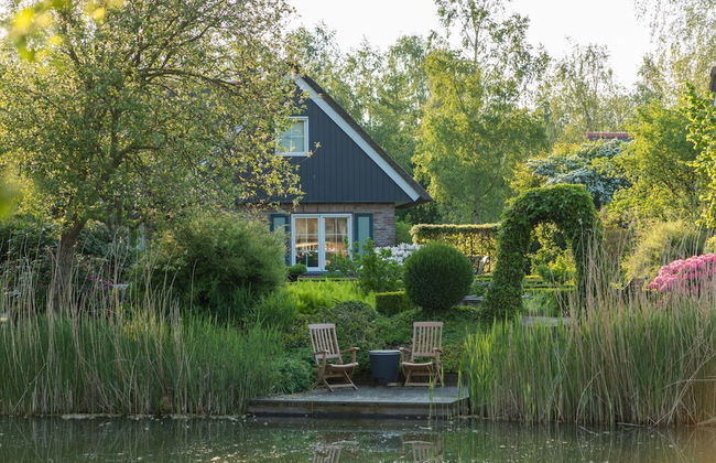 Charming Home w/ Garden - Photo 30