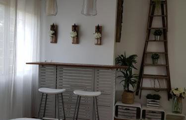 Domus Valencia Apartamentos Casa con piscina privada a 30 minutos de Valencia - Photo 17