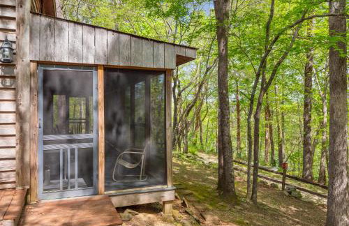 Wonderland Cabin - Enchanting Lakeside Sanctuary - Foto 5