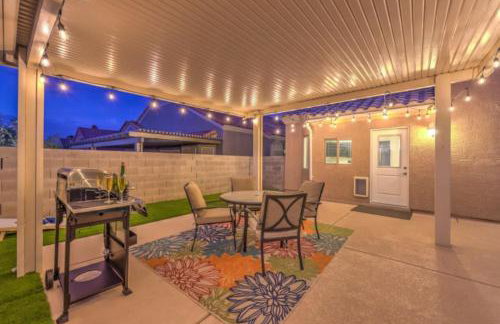 Creekwater | Pebbletech Pool & Spa 10 Min to Strip - Photo 31