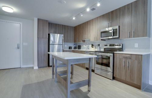 Charming Condo with Nice Amenities at Alexandria - Foto 16