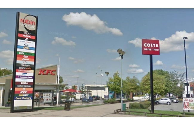 Central Wigan Welcoming Townhouse Sleeps up to 6 - Photo 26