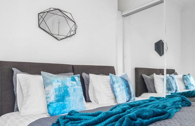 One Bedroom Apartment by Klass Living Serviced Accommodation Coatbridge - Garturk Apartment With Wifi and Parking - Photo 1