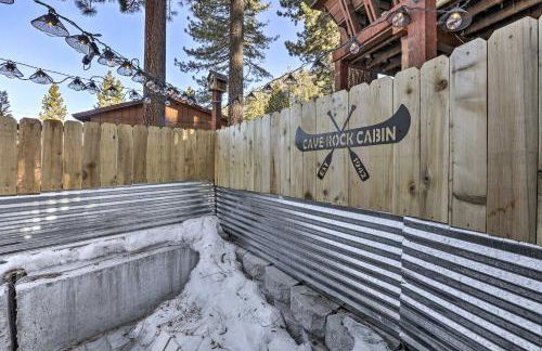 Walk to Lake Tahoe Cozy Zephyr Cove Cabin! - Foto 27