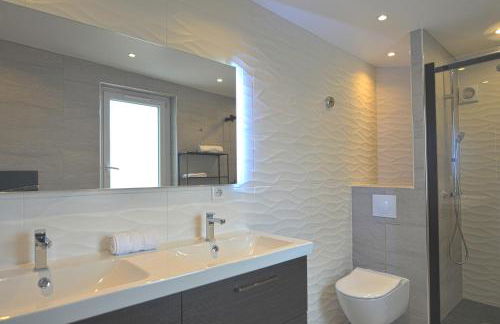 Appart Hotel NuitéeJour Le Mans Centre Jaurès - Foto 74