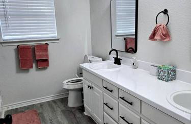 Modern Vacation Rental near Lake Fork for a Fantastic Family Getaway in Texas - Foto 14