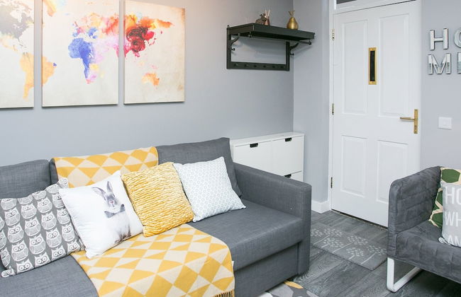 Malone Place Apartment - Photo 18