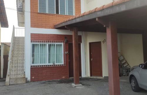 Casa Inteira 100 metros da Praia Localização Perfeita - Foto 3