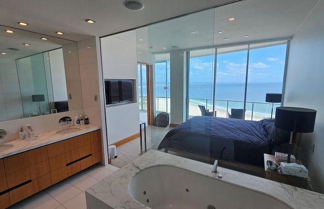 Reflection Tower Two - Photo 65