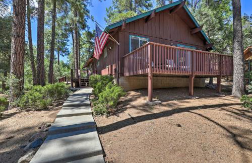 Deck with Wooded Views Rustic-Chic Prescott Cabin! - Foto 24