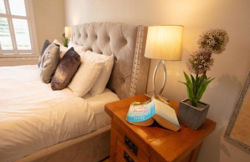 City to Country Retreat Luxury Cottage with Hot Tub - Foto 63