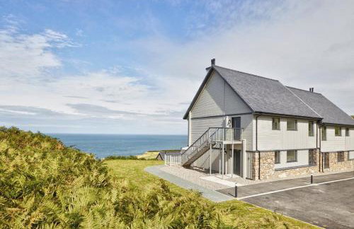 Residence 7 by Together Travel - Luxury 2-Bed Ground Floor Apartment - Foto 12