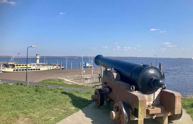 Modern Holiday Home at a Typical Dutch Canal, Close to the Lauwersmeer - Photo 19