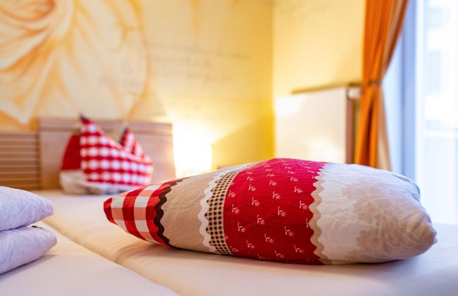 SCHUSTERjunge APARTHOTEL - Photo 38