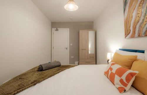 Riya Apartments - Modern & Spacious 6 bed 3 Bath House - Gateshead - Foto 9