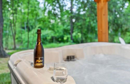 The Luxe/Hot Tub/12min to Horse Park/30 Min to Ark - Foto 2