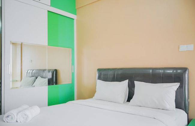 Cozy Studio Apartment at Tamansari Skylounge near Soetta Airport - Foto 3