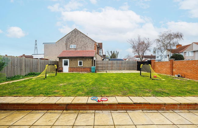 Luxurious - Pool Table - Games Room - Free Parking - Photo 72