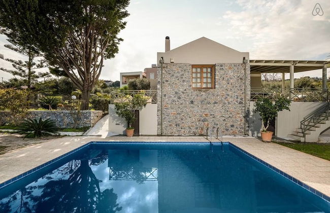 Villa 15 Elegant Private Pool Family - Photo 1