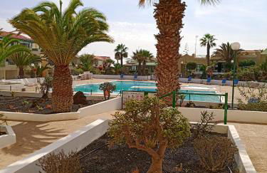 Las Torres Del Castillo-120 Palms - Foto 1