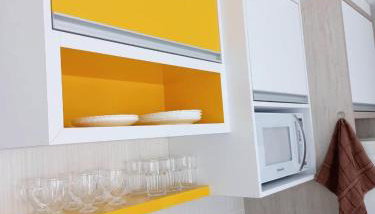 Apto Completo e Confortável Famílias e Trabalho - Foto 3