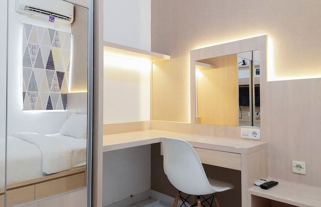 Cozy And Minimalist Studio (No Kitchen) At Aeropolis Apartment - Foto 9