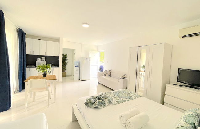 Relax Studios Deluxe POOL WIFI BEACH - Photo 22