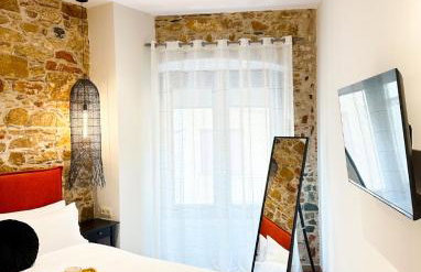 Lithos Syros - Foto 1