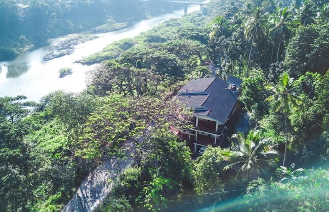 Riverine Cascade - Foto 27