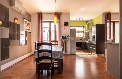 TURIN CENTER whit PRIVATE PARKING - Foto 1