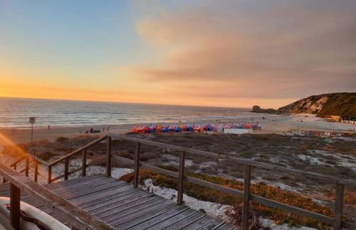 Nazare Uninterrupted Views and Sounds of the Sea - Foto 51