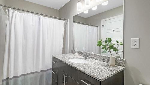 Large 1 Bed apt in the Heart of Downtown - Foto 3