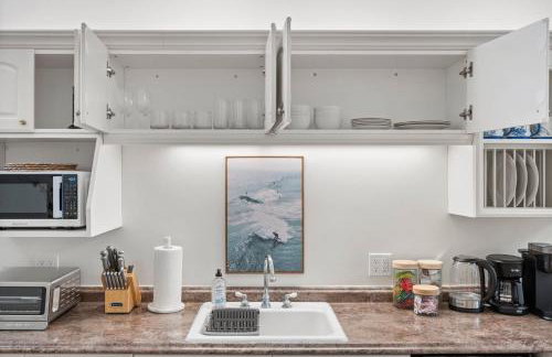 Miramar Penthouse Coastal Elegance in the Heart of Half Moon Bay - Foto 18