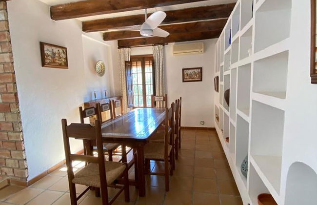 Spacious Holiday Home With Private Garden - Foto 31