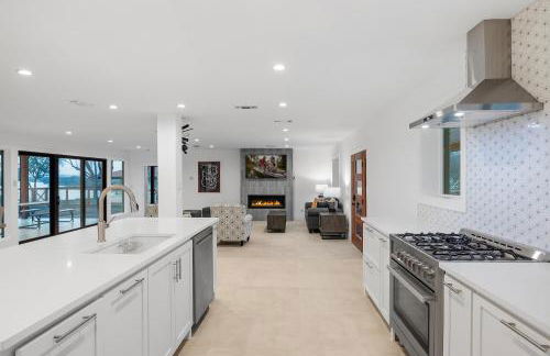 Guadalupe Bluff Modern House - Foto 16