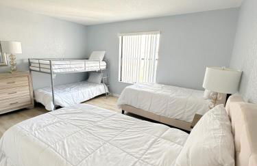 Luxry villa 6 miles from Disney - Foto 24