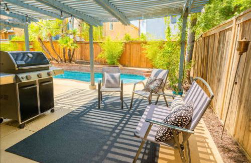 Peaceful Poolside Perfection near Wine Country - Foto 19