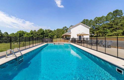 Private Retreat! Pool, Hot Tub, Awesome Views, Washer & Dryer, Wi-Fi, Near Rome, GA - Foto 16