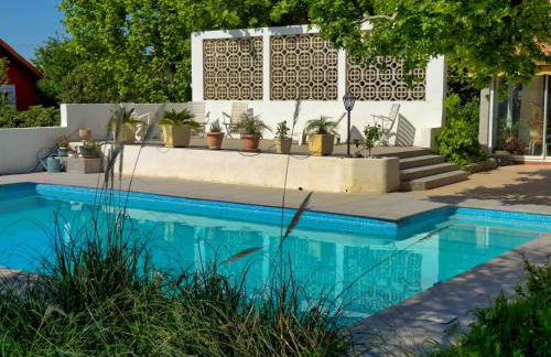 Maison de Charme Classée 3 étoiles - Calme, Jardin, Salle de Sport, Piscine - Foto 2