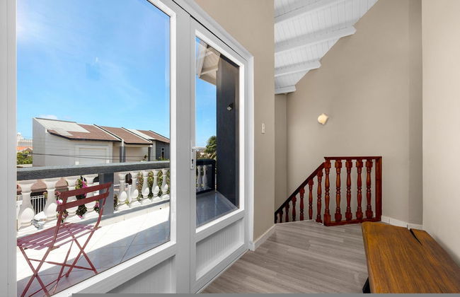 Renovated 4br2ba w Private Pool in Prime Location - Foto 23