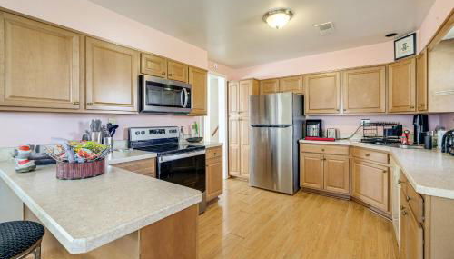 Work and Play Near DC Extended Stay with Large Yard - Foto 2