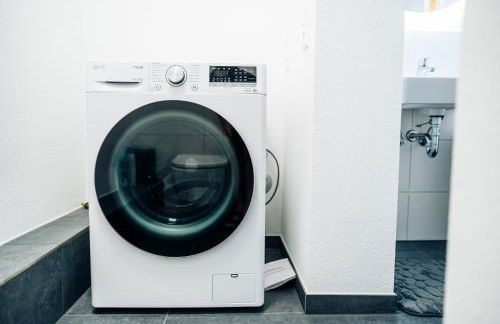 Familien- & Gruppenapartment für 8 mit direktem Parkzugang und Terasse - Foto 27