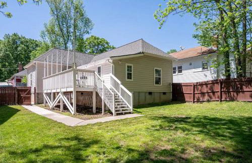 Modern 3-bedroom, big fence yard, Pets stay free - Foto 68