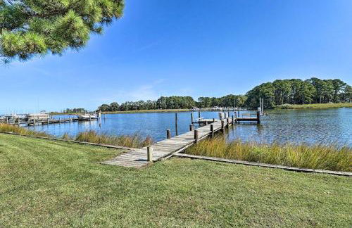 Grasonville Home with Private Pool on the Water - Foto 11