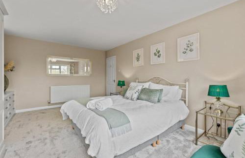 Modern 3 Bedroom Bungalow with Style & Comfort in Leicestershire - Photo 11