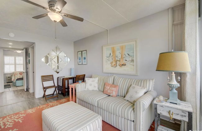 Seaside Elegance Your Coastal Getaway - Foto 7