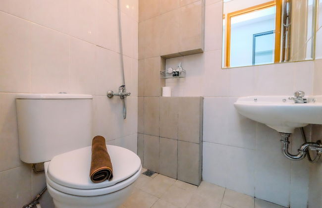 Comfortable And Simply Look 2Br Royal Heights Apartment - Foto 17