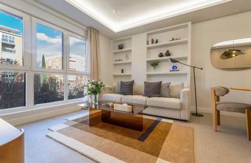 Maravilloso y recién reformado apartamento en Castellana - Foto 1
