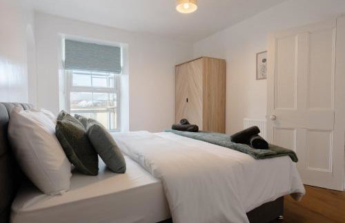 4-Bedroom Coastal Getaway in Pembroke Dock - Foto 14