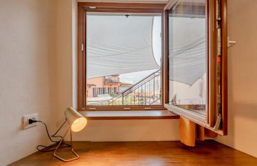 Casa Anastasia with private patio by GardaDoma - Foto 3